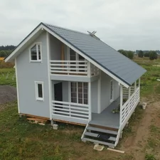 Небольшой загородный дом: 98 кв.м., 2 спальни, кухня-гостиная и терраса